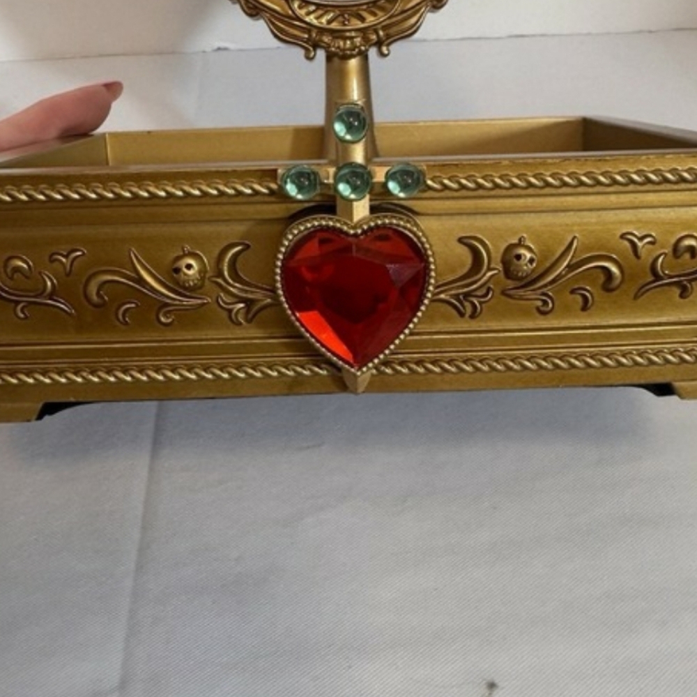 🍎 Donations Soon🍎 Disney Evil Queen Mirror - Picture 4 of 5